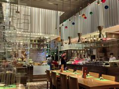 -两咖啡自助餐厅(静安香格里拉酒店)