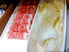 -海底捞火锅(新松江路生日主题店)