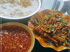 -苗家特色土烙锅·老字号