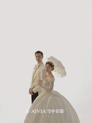 -雪中彩影婚纱摄影·微光艺术中心