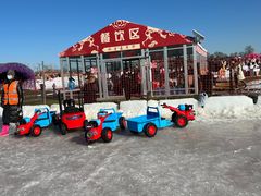 -绿野森林乐园冰雪季