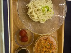 -HIHE Bistro·Oyster Bar(华熙live店)