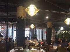 大堂-盐帮食坊•小河帮川菜(四川师大店)