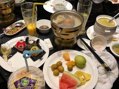 -半岛翡丽海鲜自助餐厅(观风亭店)