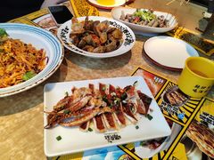 -喝丢一只鞋海鲜烧烤·海肠捞饭(东关街店)