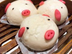 奶黄猪仔包-稻香酒家·34年老字号·港式粤菜(汉街店)