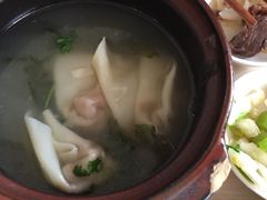 -闫家驴肉老店(华电一校店)
