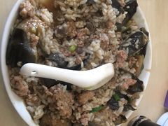 -老西白点心店