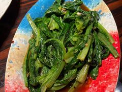 豆豉鲮鱼炒油麦菜-粤·向群饭店(麓景路店)