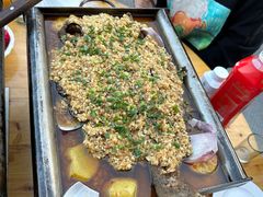 -宏兴烤鱼山庄(宣恩总店)