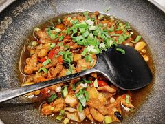 -味上湘菜馆(河马店)