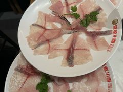 -盛源川香鱼火锅(西小区总店)