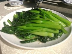 油渣菜心-鲤鱼塘农家山庄