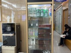 -上海仁爱医院口腔科 · 种植