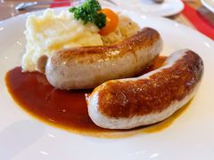 兰特伯爵自制猪肉肠配酸菜、土豆-兰特伯爵西餐厅·啤酒屋(方庄店)