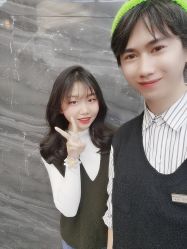 -银星女王公园发型艺术沙龙