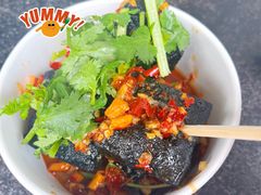 -黑色经典臭豆腐·湖南特产(坡子街店)