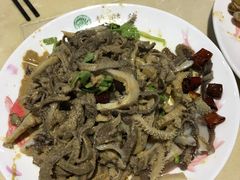 -天津乾毓德饭庄·清真传统炒菜·海鲜烧烤(咸阳路店)