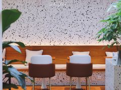 -Line 咖啡(石厦花园店)