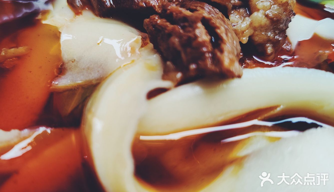 就爱这刀削面够劲道!