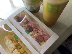 -奈雪的茶(亨特国际广场店)