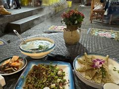 -四方小吃·白族庭院餐厅