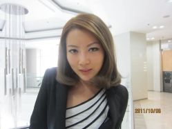 妩媚中发-美秀造型