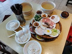 -桥香园云南过桥米线(金马碧鸡店)