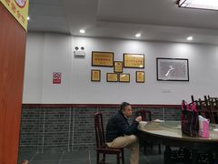 -陆长兴(彩香二村店)