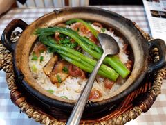 经典腊味煲仔饭-阿政粤小馆(中央大街店)