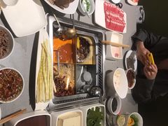 -海底捞火锅(公益西桥店)