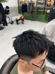 -尤司男士国潮理发馆