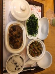 -莉泽月子中心(鹅潭汇店)