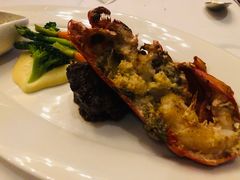 -龙虾酒吧扒房(宁波香格里拉店)
