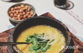 Stone Pot Shark Fin Rice