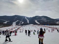 -鳌山滑雪度假区