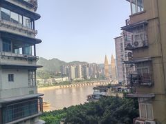 -白象居