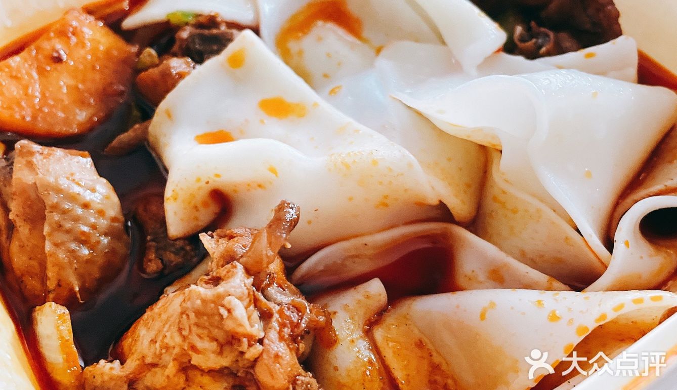 上海美食｜宅在家里可以吃到的大盘鸡🐔 