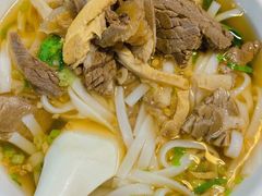 牛杂汤河粉-菜忠潮州牛肉店(岗厦店)
