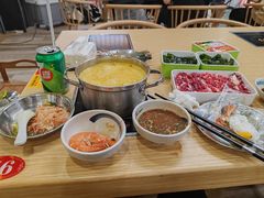 -杨老板·海鲜集市火锅·鲜切牛肉(中防万宝店)