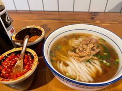 -矮子粉店1985·长沙米粉(湘春路店)