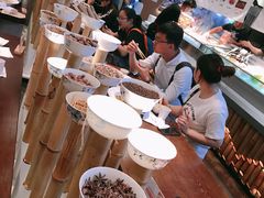 -成都你六姐·牛肉冒菜(城市集市合生汇店)