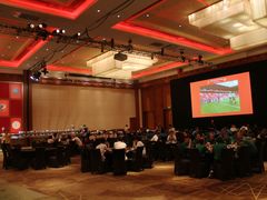 盛世厅圆桌-上海浦东康桥绿地假日酒店