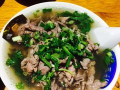 -杨三娘跷脚牛肉(羊子山西路店)