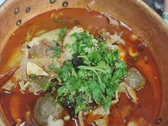 -成都你六姐·牛肉冒菜(城市集市合生汇店)