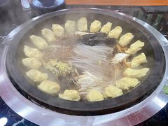 -边江铁锅炖鱼(振八街店)