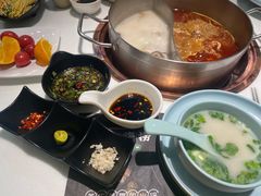 秘制蘸料-洪氏嗨捞·猪肚鸡火锅(阳光天地店)