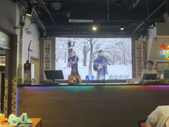 -马路牙子烧烤音乐酒馆(望京店)