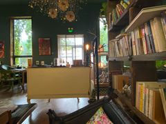 -出走咖啡·面包(宋庄店)