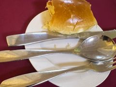 餐前面包加黄油-红房子西菜馆(淮海中路店)